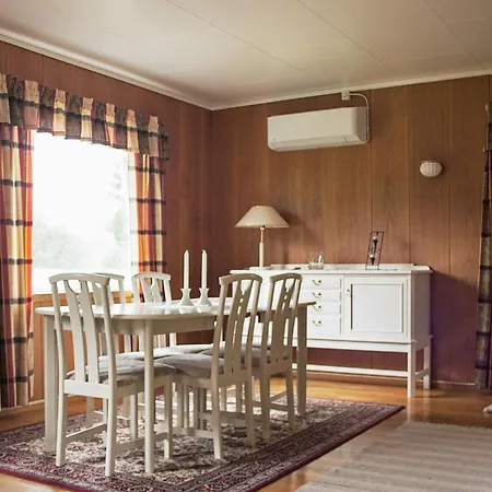 Semesterbostad 8 Person In Vagland-by Traum