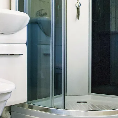 8 Person In Vagland-by Traum Bårdset