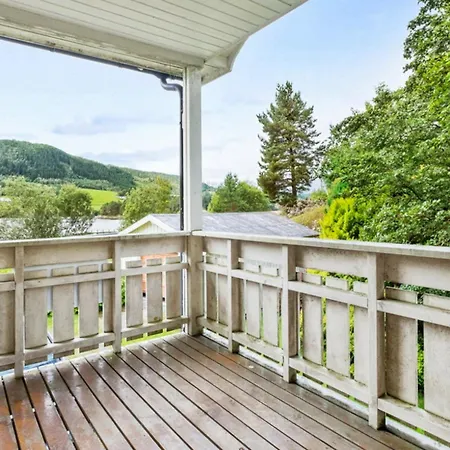 8 Person In Vagland-by Traum * Bårdset