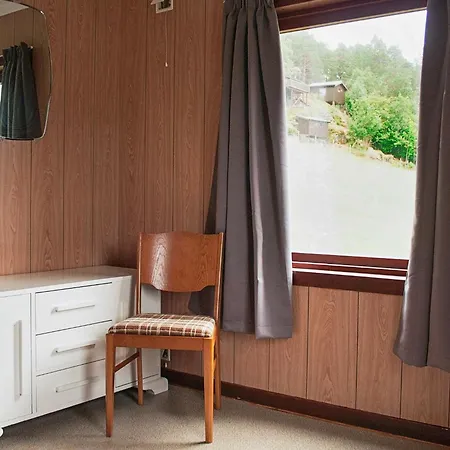 8 Person In Vagland-by Traum Semesterbostad Bårdset